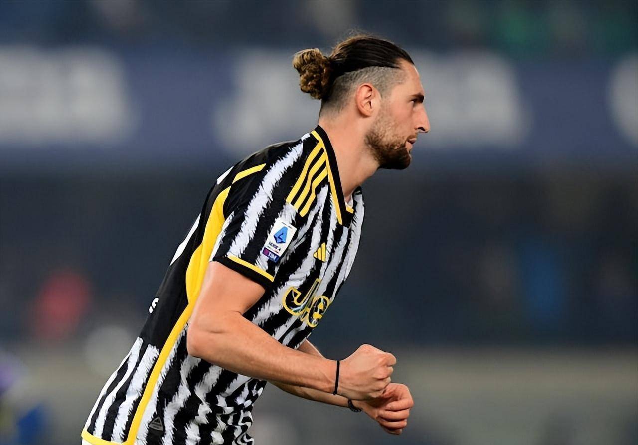 热那亚门将出色守门,帮助球队获胜 热那亚门将出色守门,帮助球队获胜