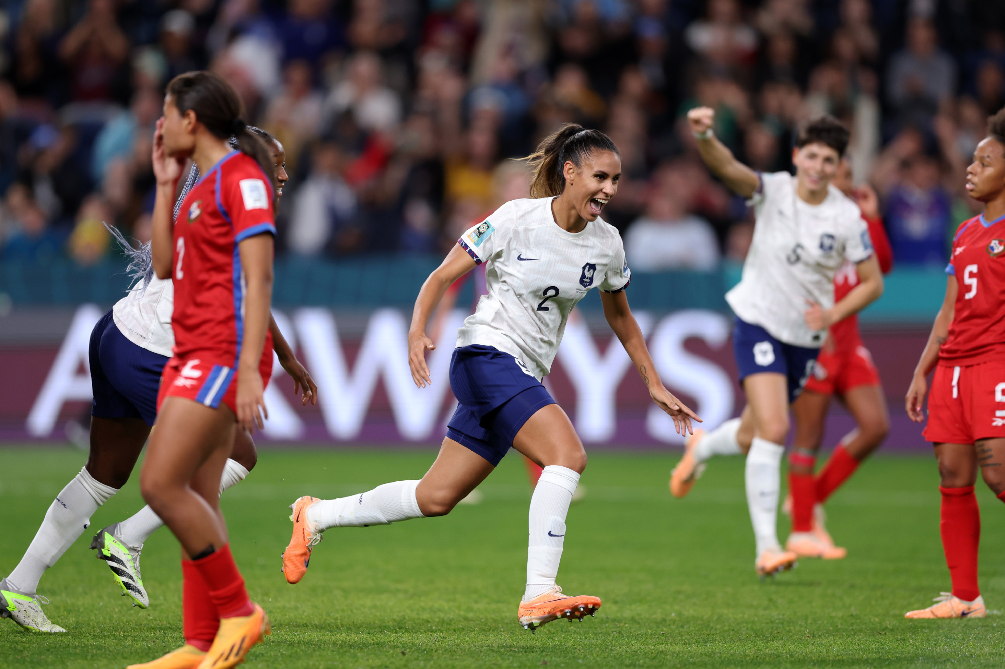 包含巴拿马女足首次参加国际比赛的词条 包含巴拿马女足首次参加国际比赛的词条