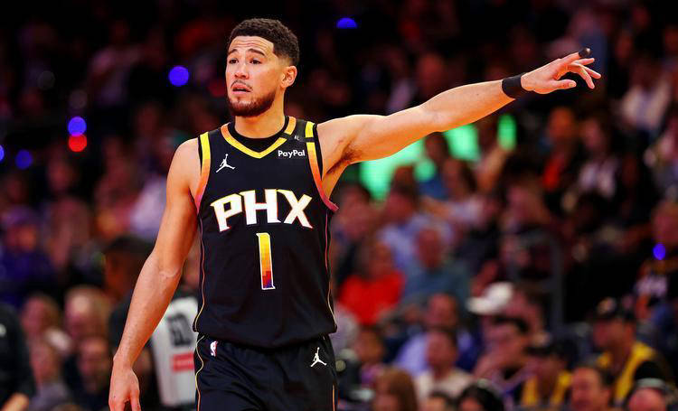 太阳后卫发挥神勇,带领球队获胜 太阳后卫发挥神勇,带领球队获胜