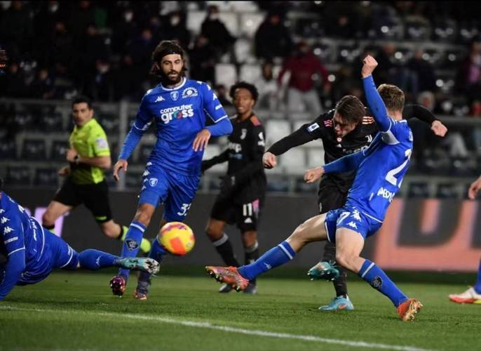 关于沃尔夫斯堡球员伤愈归队,有望重返赛场的信息 关于沃尔夫斯堡球员伤愈归队,有望重返赛场的信息