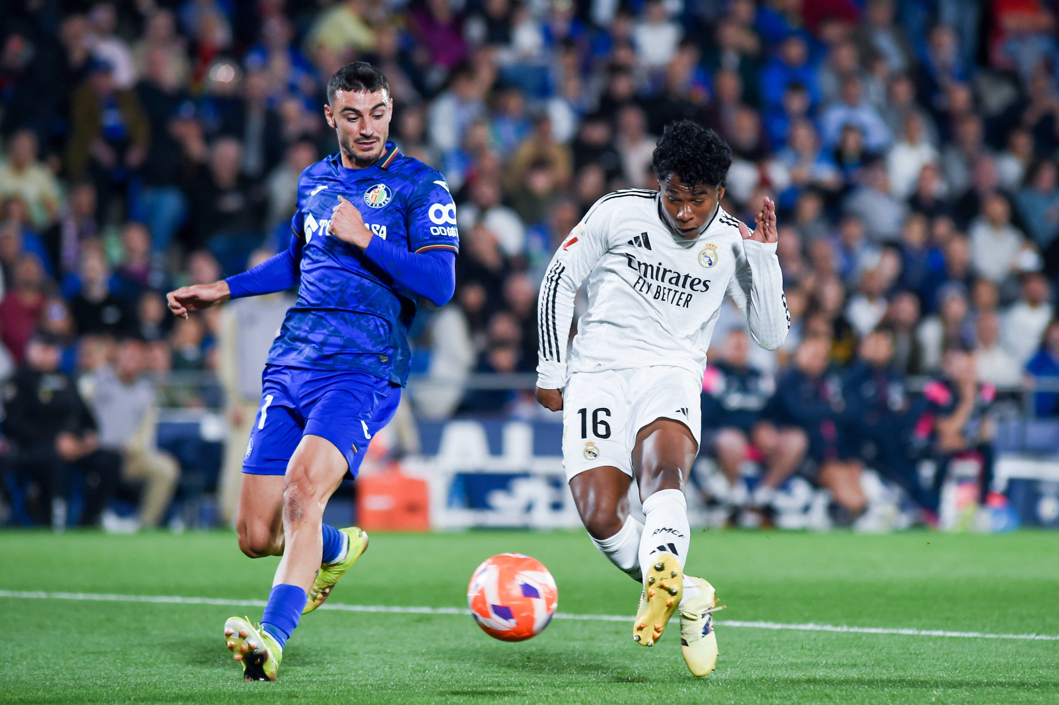 包含赫塔菲客场逆转维戈塞尔塔,积分追平的词条 包含赫塔菲客场逆转维戈塞尔塔,积分追平的词条