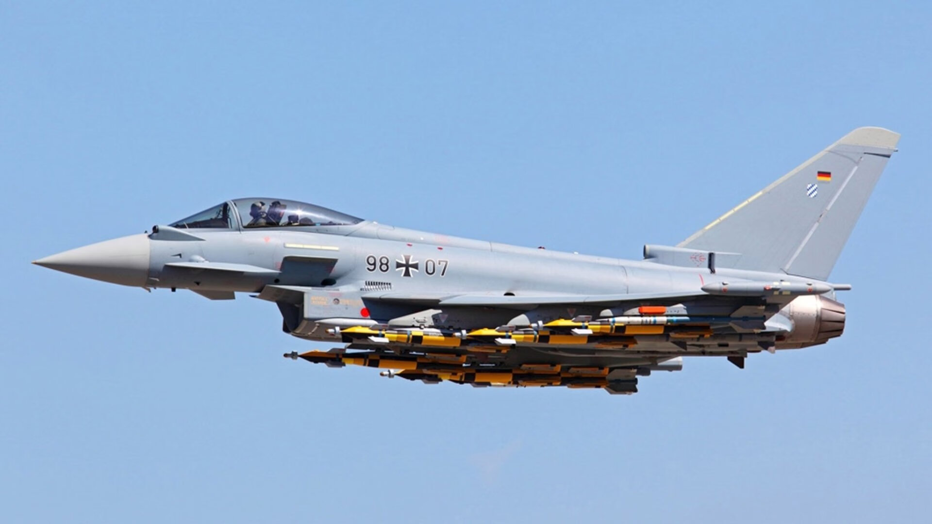 天堑终成通途，黄蜂跨联赛生死战力克广厦的史诗之夜