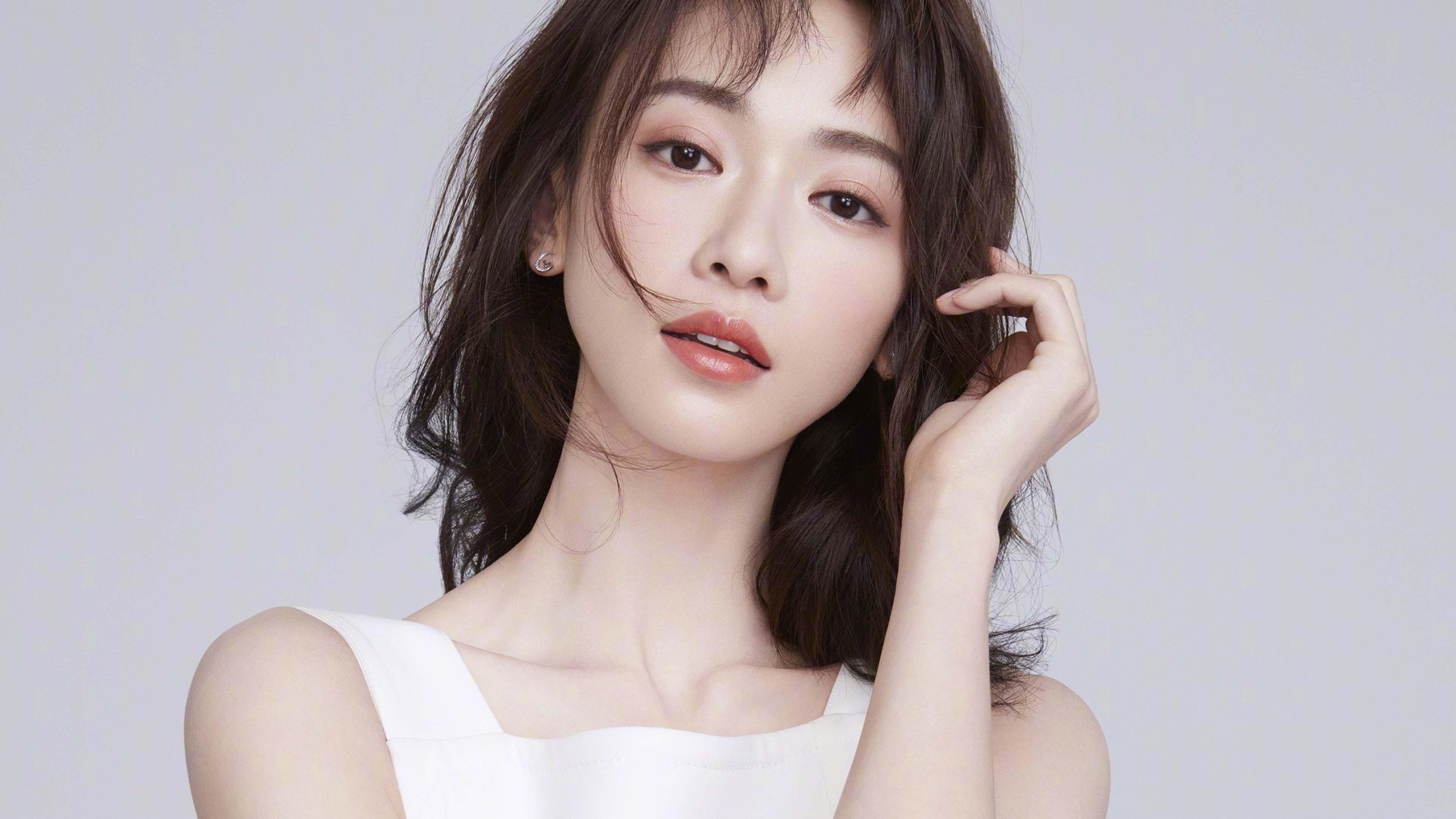 当欧冠决赛之夜照进利拉德的关键节点，荣耀时刻的跨界共鸣