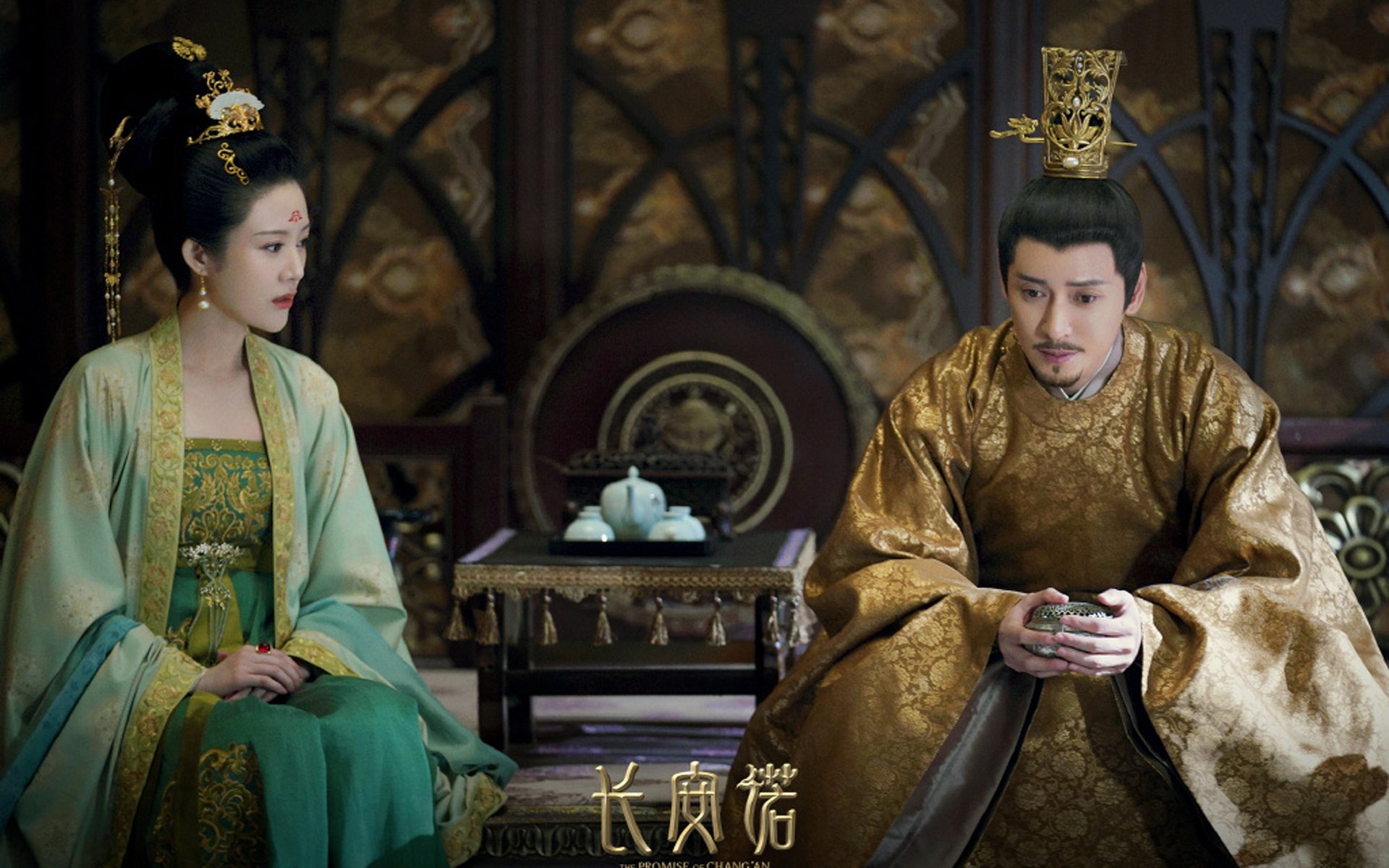 阴影下的加冕礼，哥伦比亚的意外惊喜与C罗的压力淬炼